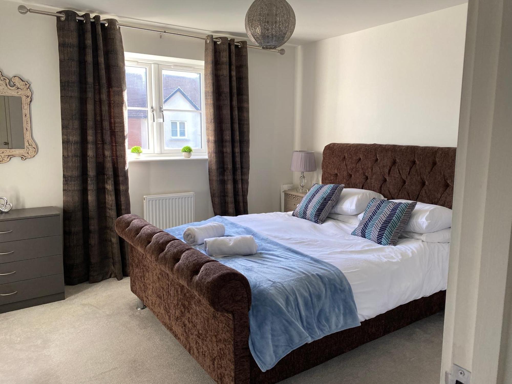4 Freelands Gate, Witney, Oxfordshire Villa Esterno foto