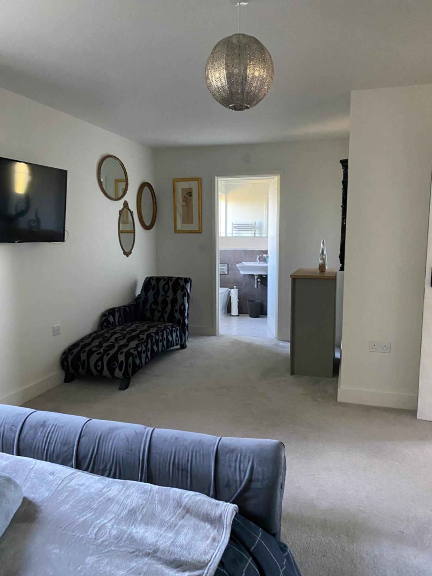 4 Freelands Gate, Witney, Oxfordshire Villa Esterno foto