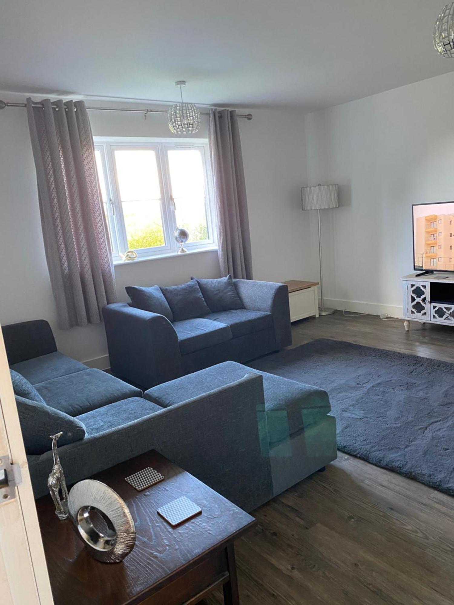 4 Freelands Gate, Witney, Oxfordshire Villa Esterno foto